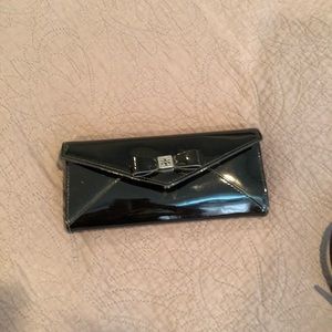 Tory Burch wallet